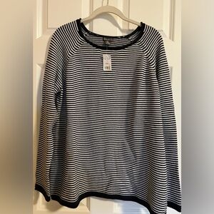 NWT Eddie Bauer crew neck striped sweater. Size 2XL